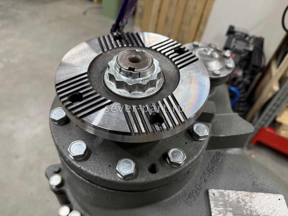 Редуктор средний 31/15 (КамАЗ 6520, 6522) (восстановлен в заводских условиях) / Завод 6520-2502011-20